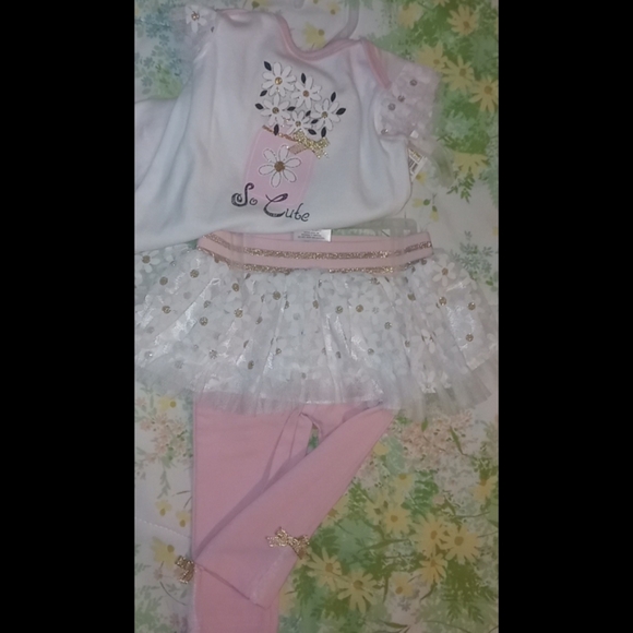 0-3 month Girl Bundle - Picture 10 of 13